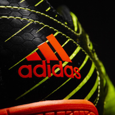Adidas Messi 15.4 IN Kids' Indoor Football Boots, S74702